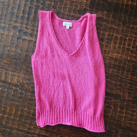 Evereve Tops - Evereve 100% Cotton Knit